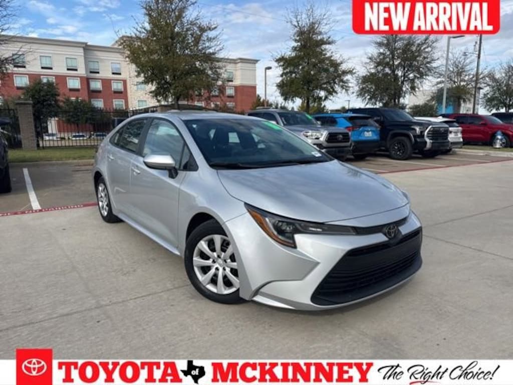 Used 2024 Toyota Corolla LE Sedan