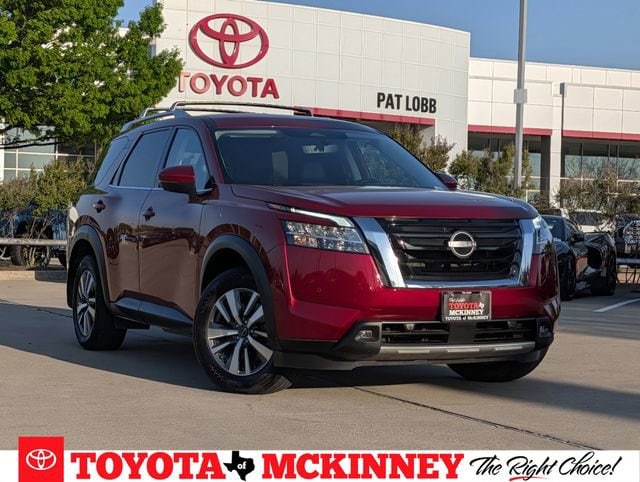 2024 Nissan Pathfinder SL