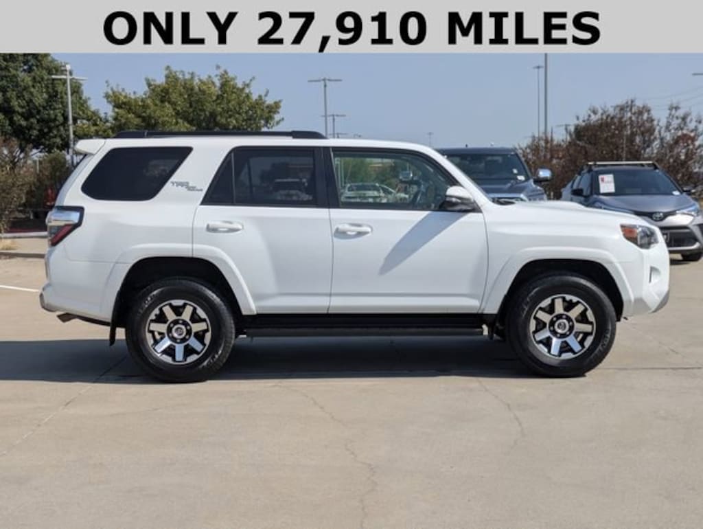 Used 2024 Toyota 4Runner TRD Off-Road Premium SUV