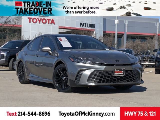 2025 Toyota Camry SE