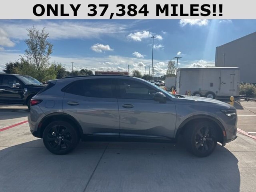 Used 2022 Buick Envision Essence SUV