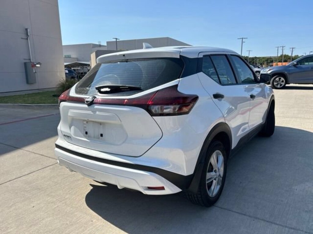 Used 2022 Nissan Kicks S SUV