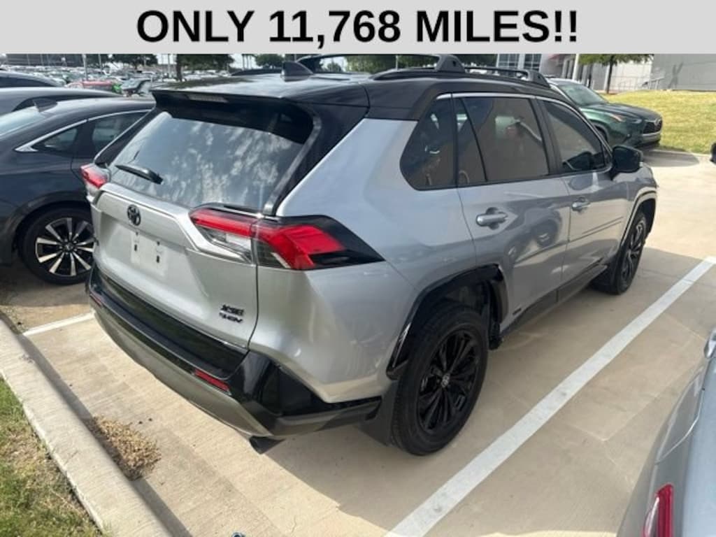 Used 2025 Toyota RAV4 Hybrid XSE SUV