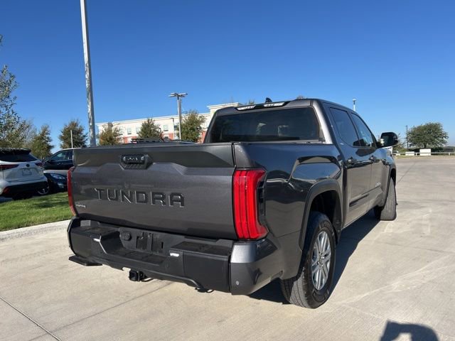 2022 Toyota Tundra SR5 photo 3