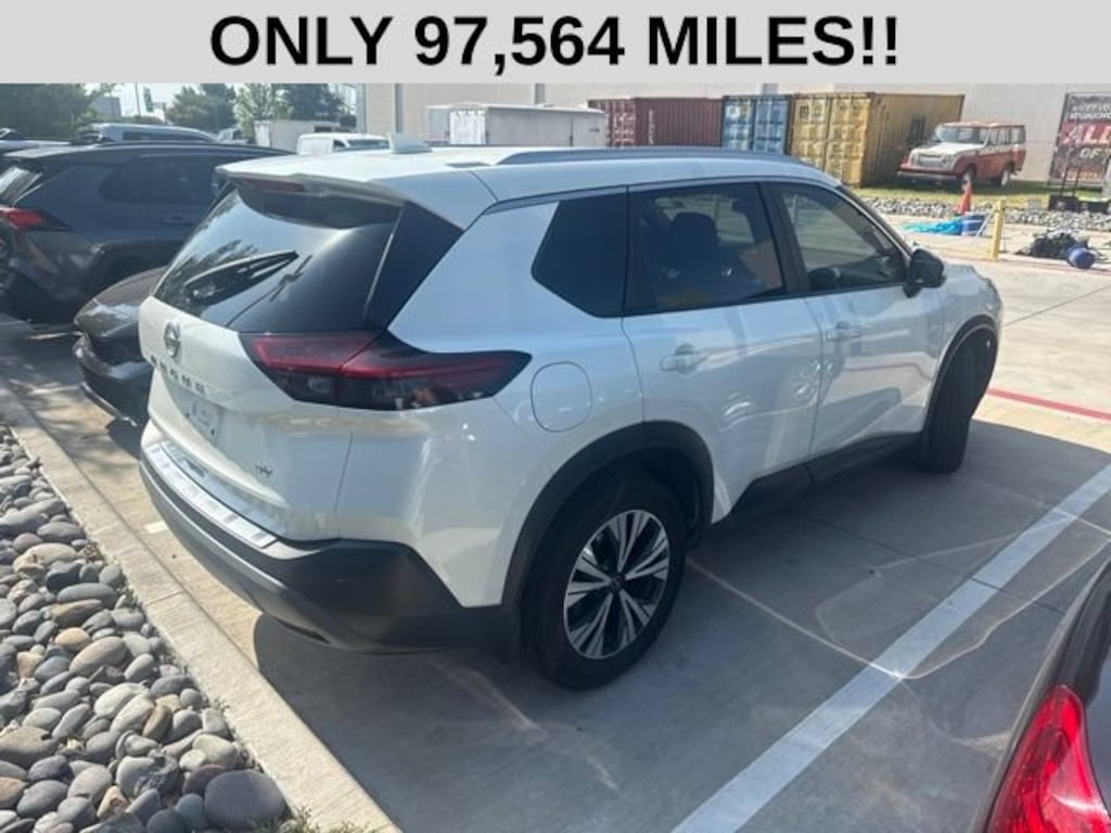 Used 2022 Nissan Rogue SV SUV