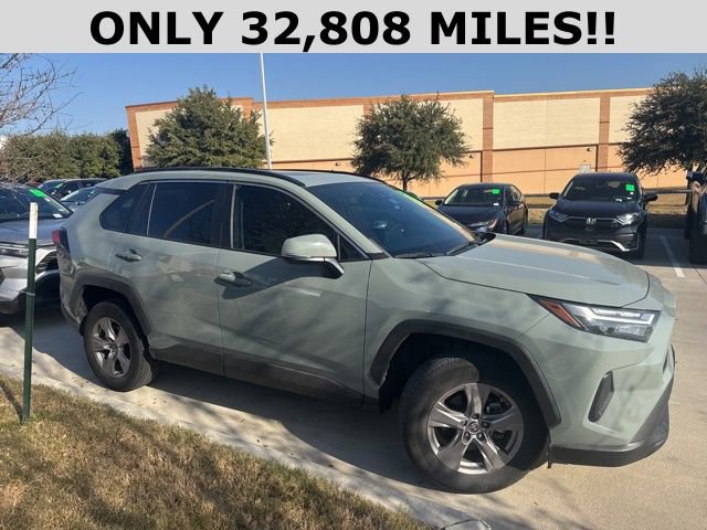 Used 2022 Toyota RAV4 XLE with VIN 2T3W1RFV2NW216563 for sale in Northfield, Minnesota