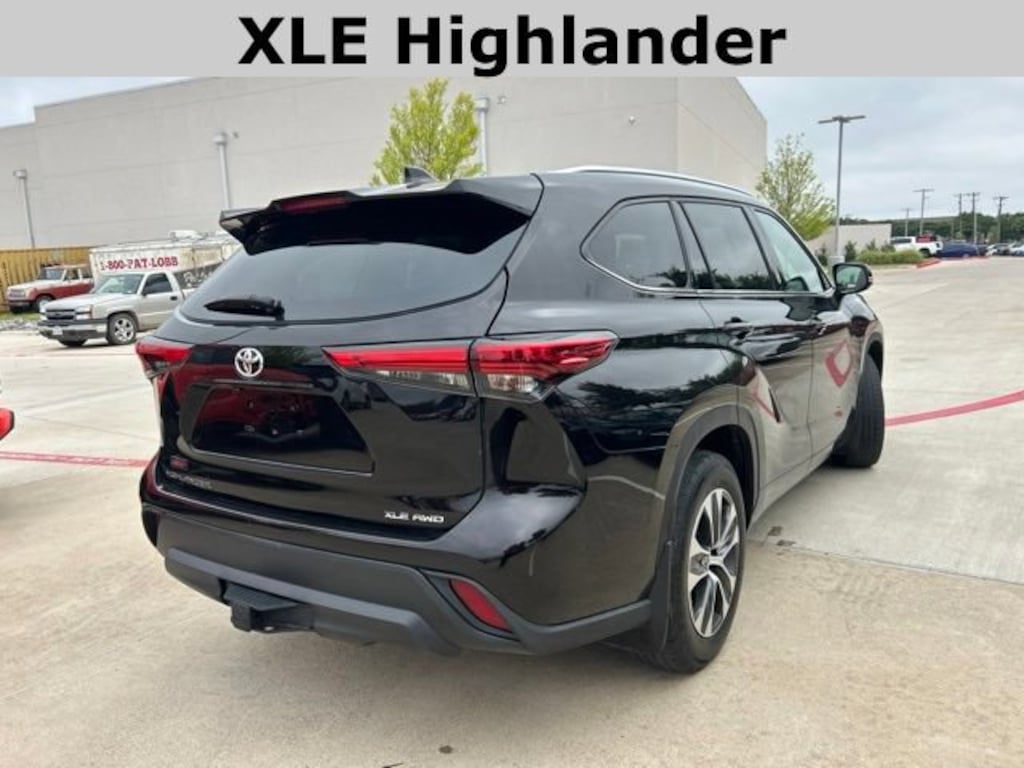 Used 2021 Toyota Highlander XLE SUV