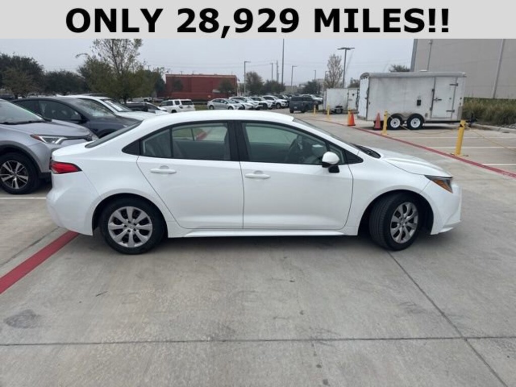 Used 2024 Toyota Corolla LE Sedan