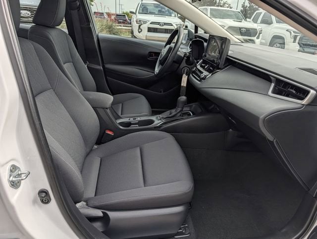 2024 Toyota Corolla LE - Photo 30