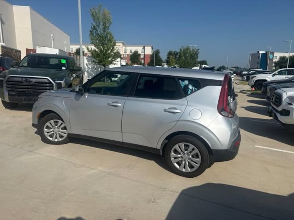 Used 2020 Kia Soul LX Hatchback