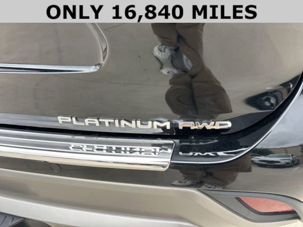 Used 2025 Toyota Highlander Platinum SUV