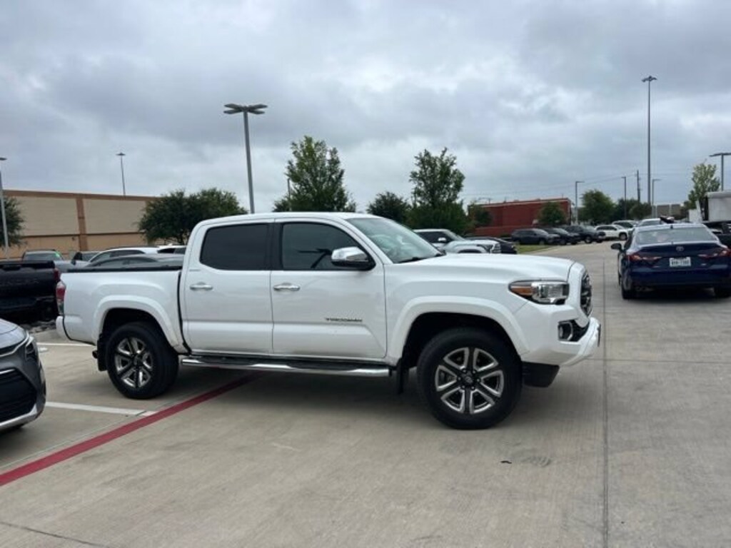 Used 2017 Toyota Tacoma Limited Truck Double Cab