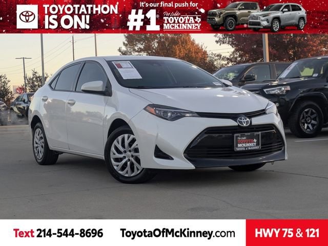 2017 Toyota Corolla LE's photo