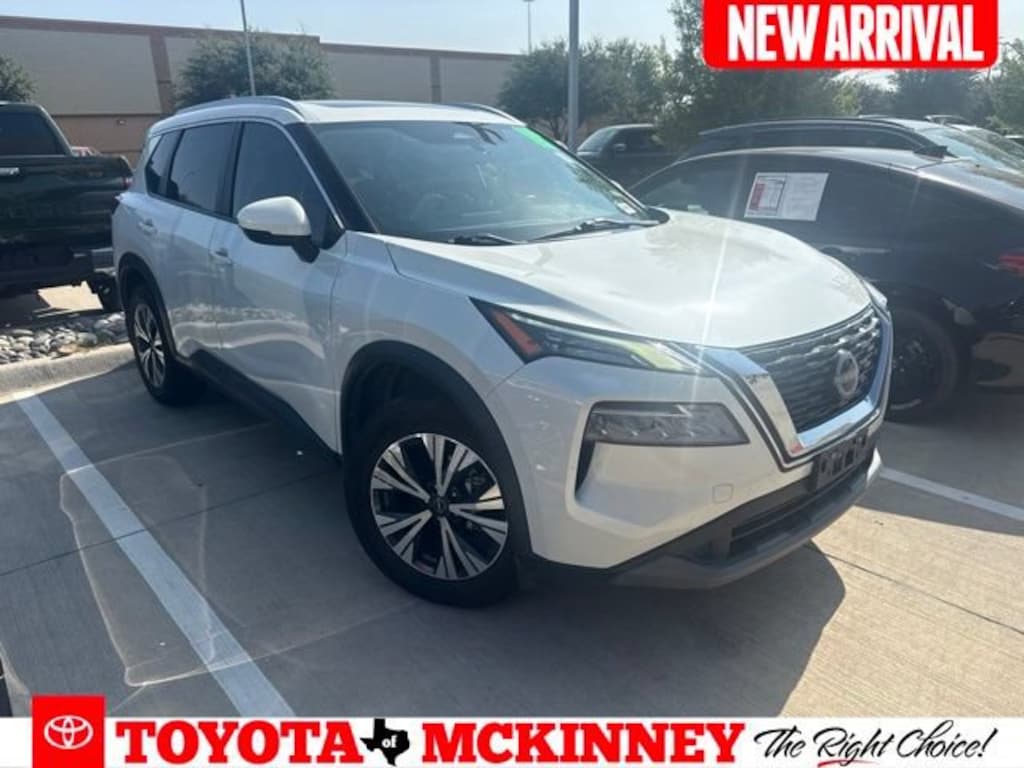Used 2022 Nissan Rogue SV SUV