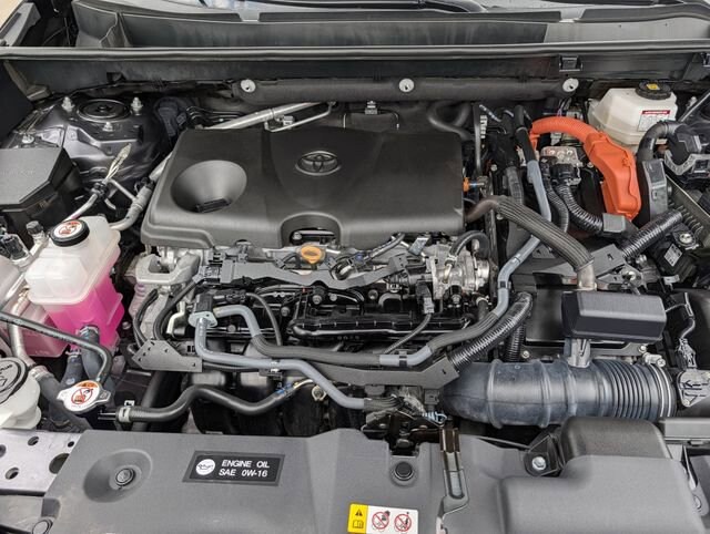 2022 Toyota RAV4 XLE - Photo 33