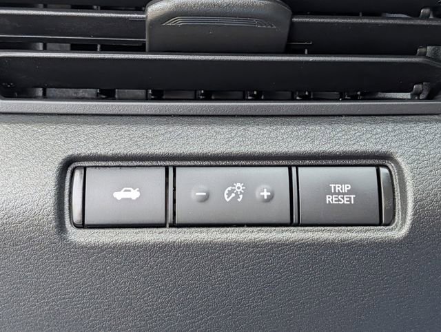 2025 Nissan Altima SV - Photo 21