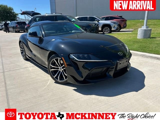 2024 Toyota Supra 2.0's photo