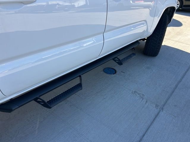 2023 Toyota Tacoma SR photo 3