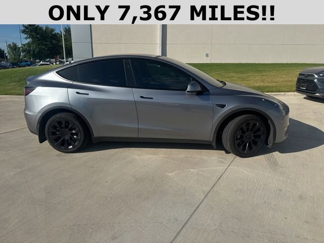 Used 2025 Tesla Model Y Long Range with VIN 7SAYGDEE3SA343769 for sale in Northfield, Minnesota