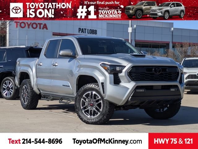 2024 Toyota Tacoma TRD Sport's photo