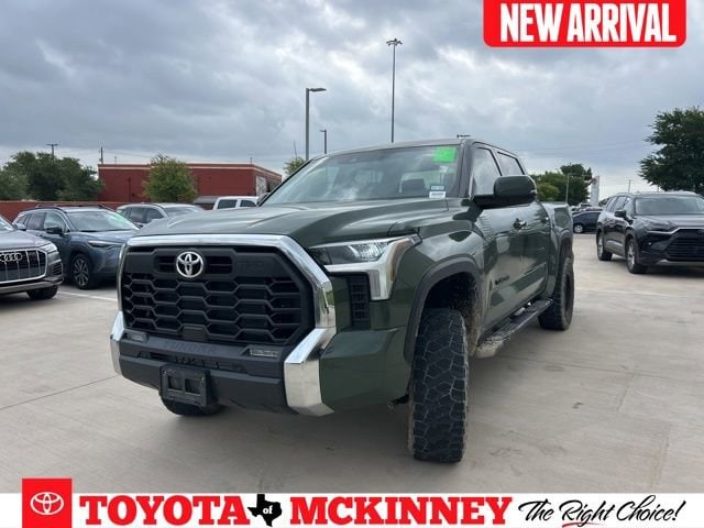 2023 Toyota Tundra SR5 3.4L 4WD CrewMax 5.5' Bed's photo