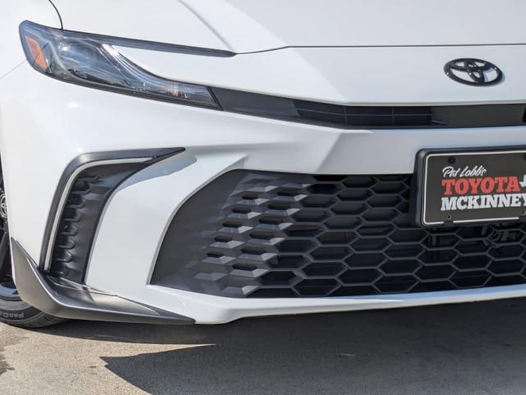 New 2026 Toyota Camry SE Sedan