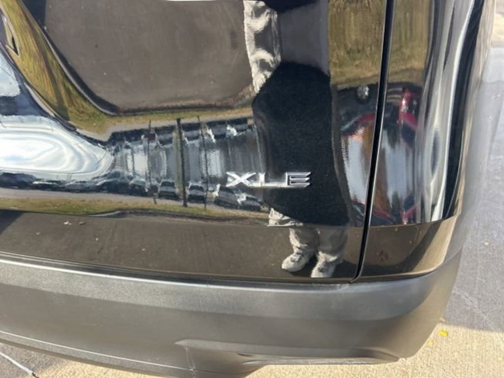 Used 2025 Toyota Grand Highlander XLE SUV