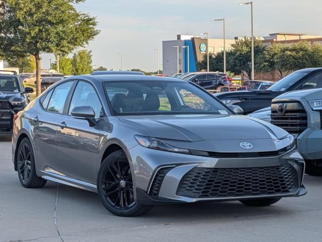 New 2026 Toyota Camry SE Sedan