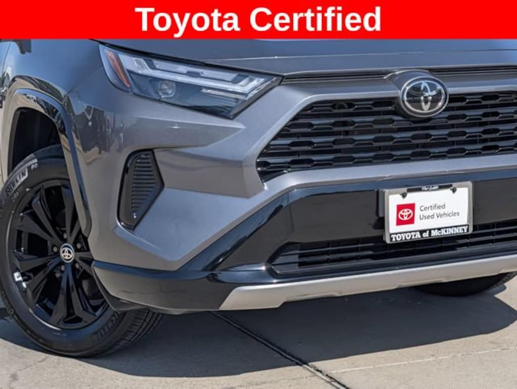 Used 2025 Toyota RAV4 Hybrid SE SUV