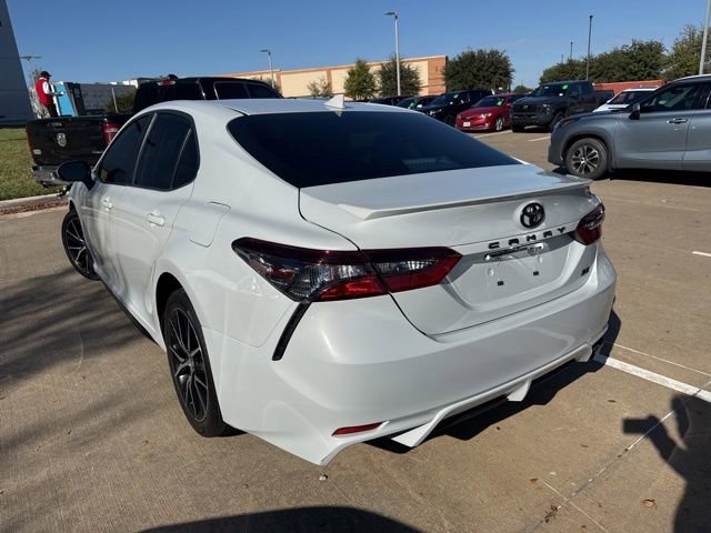 2024 Toyota Camry SE photo 4