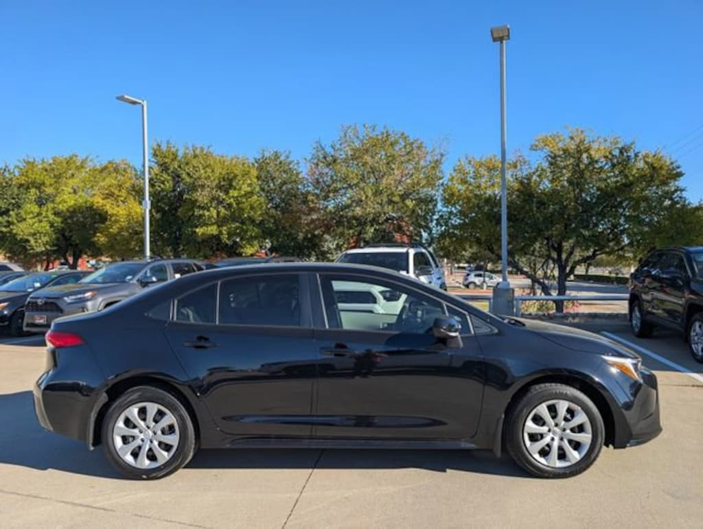 New 2026 Toyota Corolla Hybrid LE Sedan