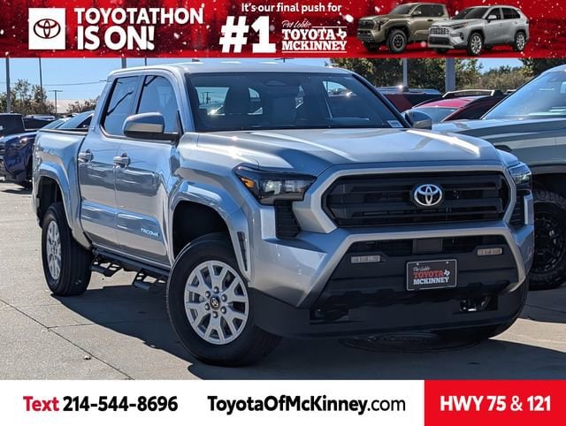 2025 Toyota Tacoma SR5's photo