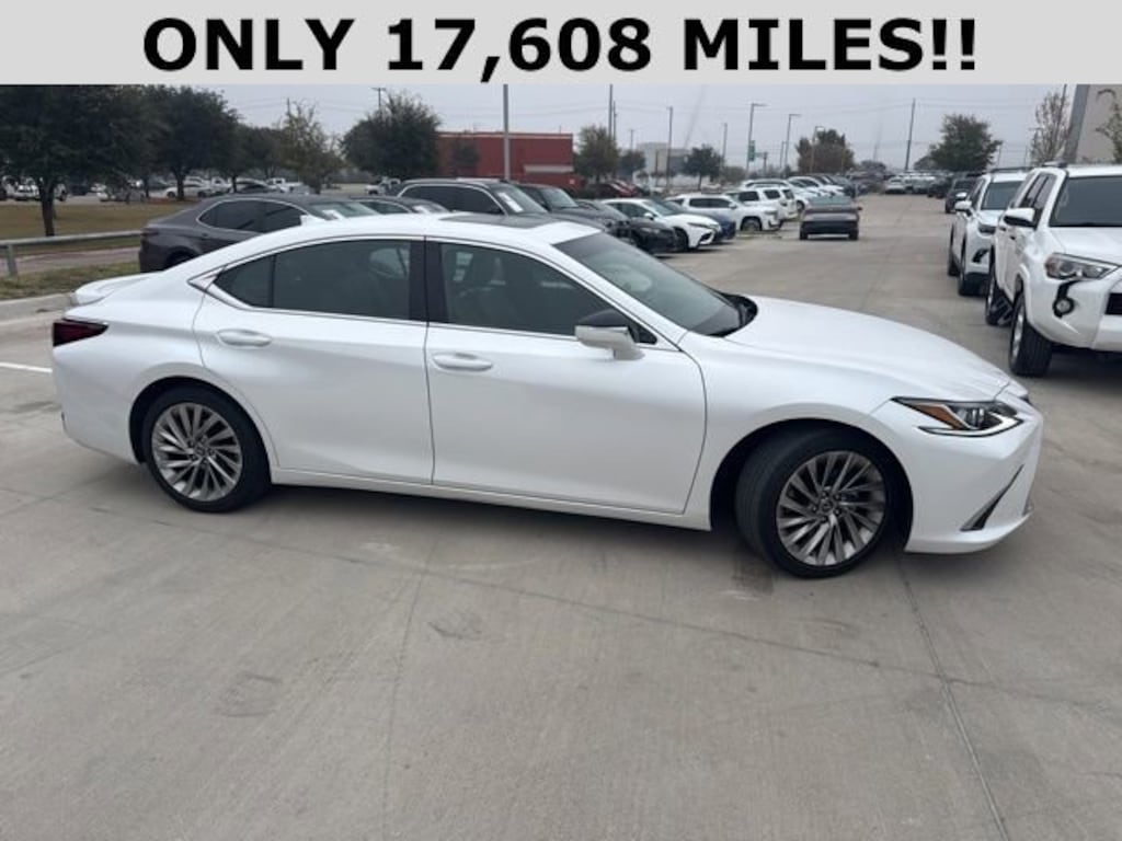 Used 2023 Lexus ES 300h 300h Luxury Sedan