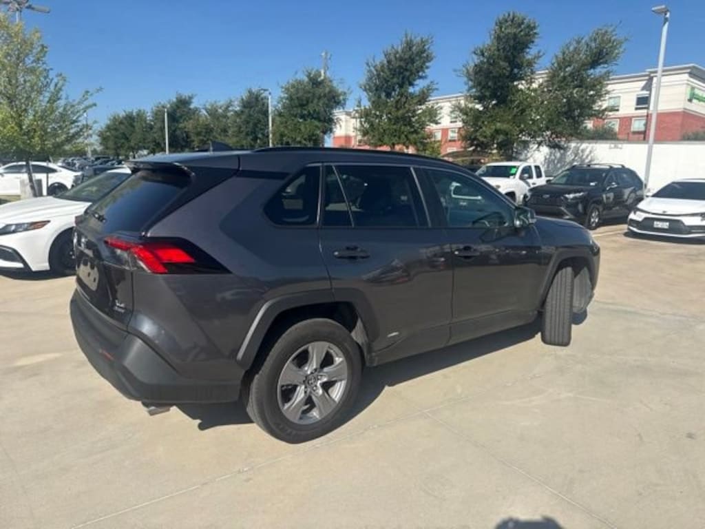 Used 2025 Toyota RAV4 Hybrid XLE SUV
