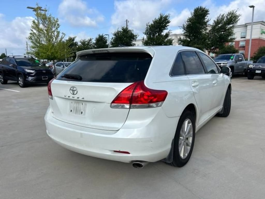 Used 2011 Toyota Venza Base Crossover