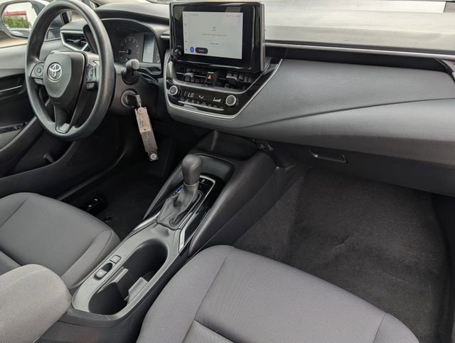 2024 Toyota Corolla LE - Photo 31