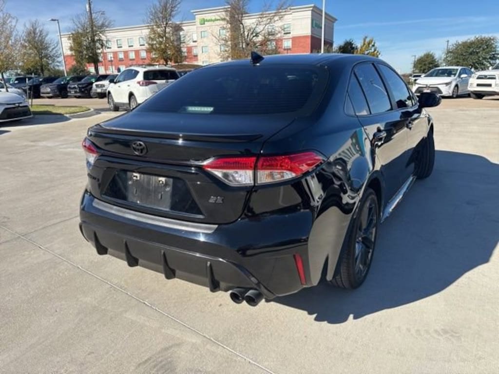 Used 2024 Toyota Corolla SE Sedan