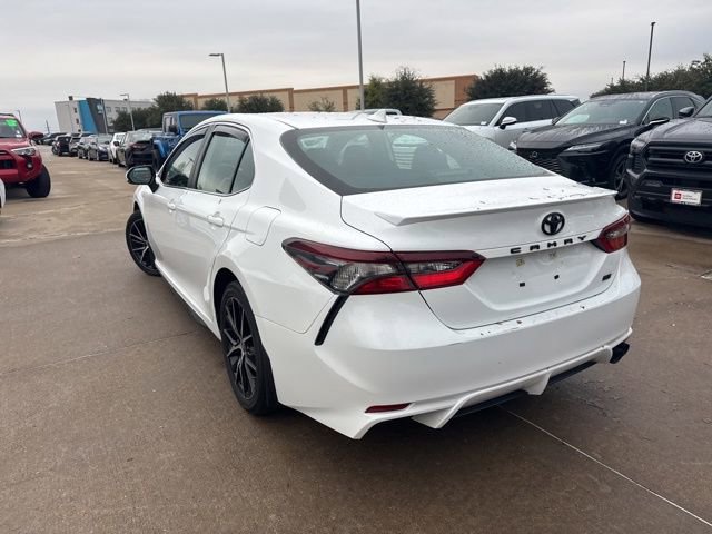 2023 Toyota Camry SE photo 4