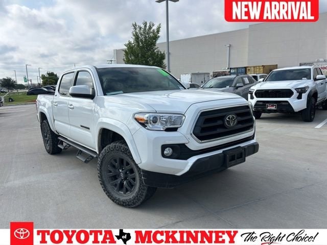 2023 Toyota Tacoma SR5 Double Cab 2WD V6 Auto Short Bed's photo
