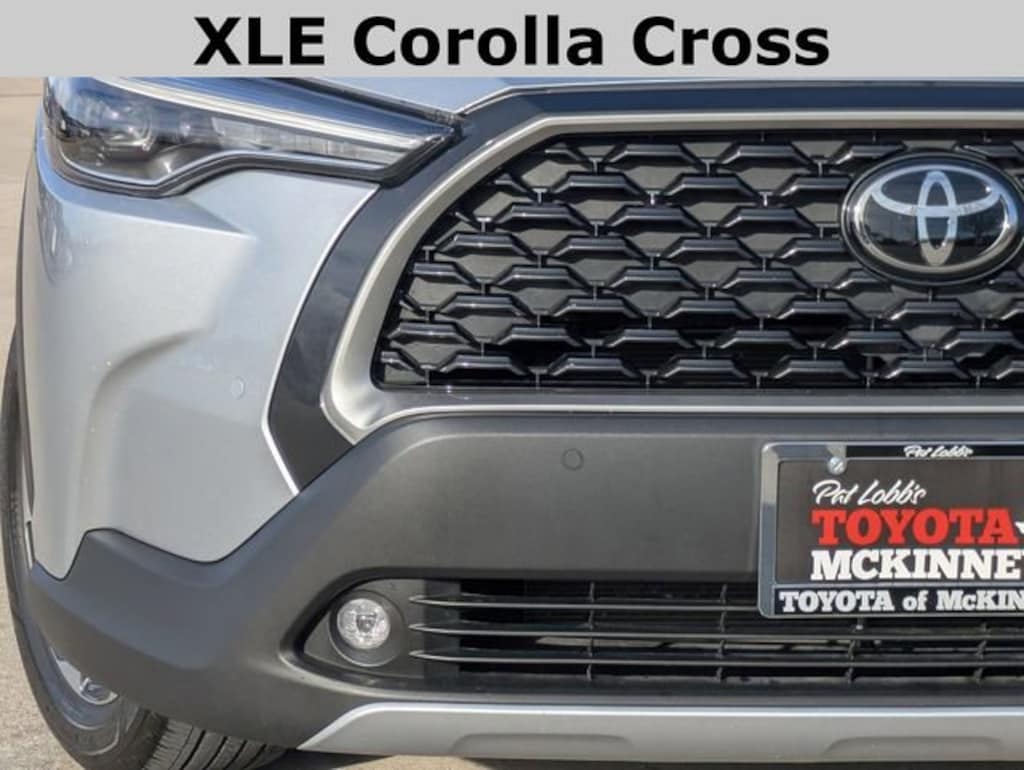 Used 2024 Toyota Corolla Cross XLE SUV