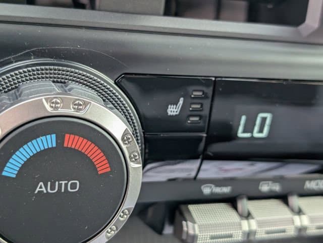 2025 Toyota Tacoma TRD Off Road - Photo 14