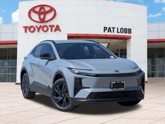 New 2026 Toyota C-HR SE SUV