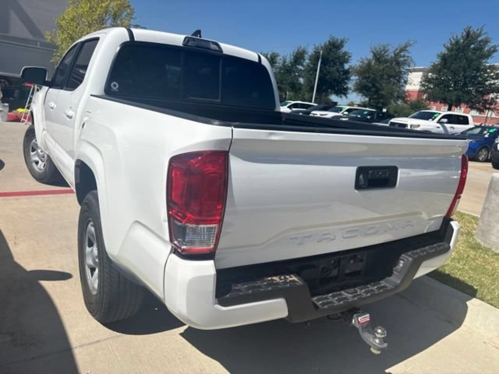 Used 2017 Toyota Tacoma SR Truck Double Cab