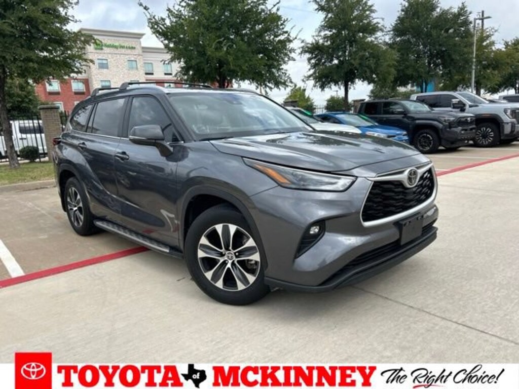 Used 2024 Toyota Highlander XLE SUV