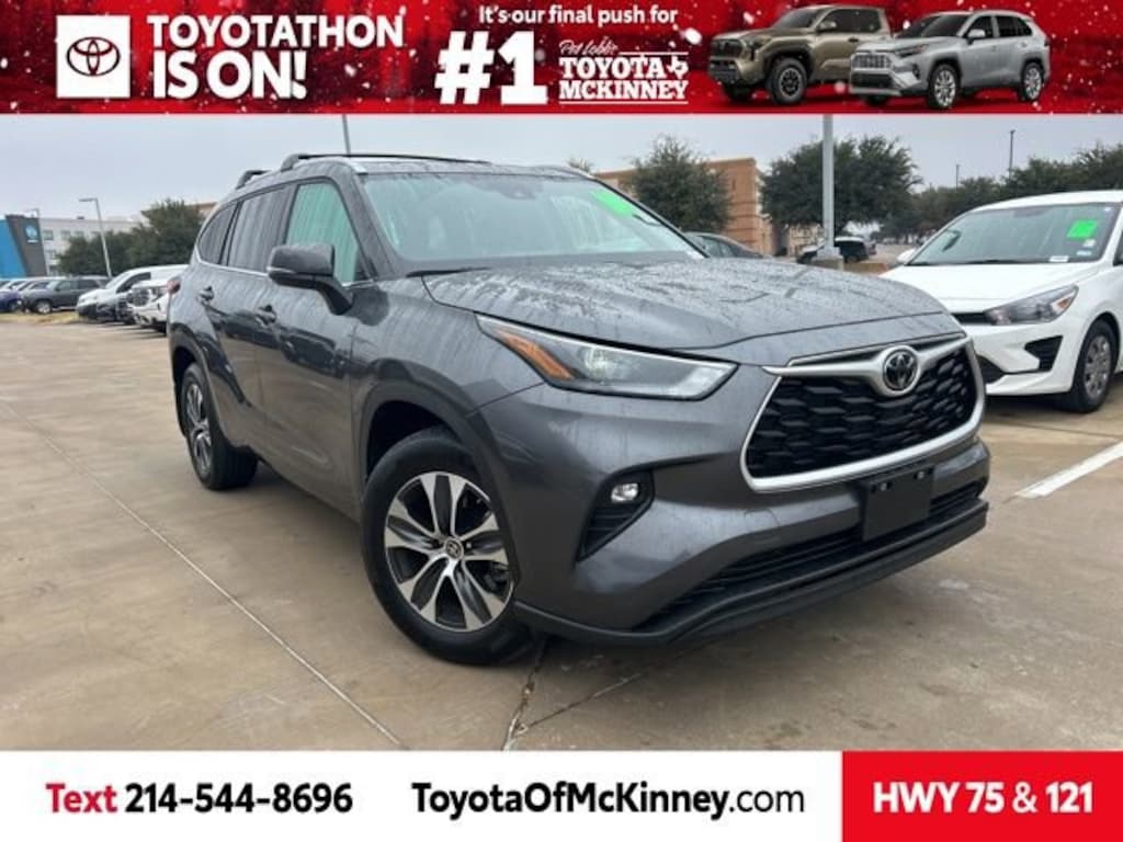 Used 2023 Toyota Highlander XLE SUV