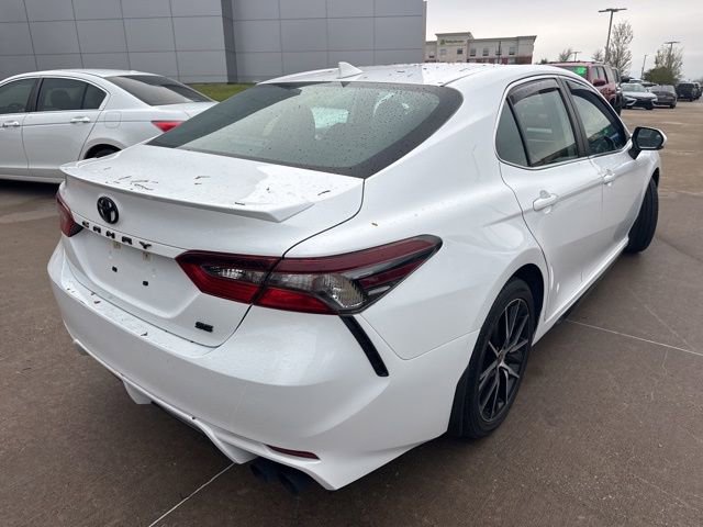 2023 Toyota Camry SE photo 3