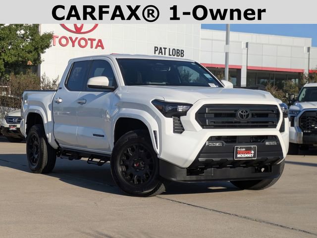 2024 Toyota Tacoma SR5 photo 2