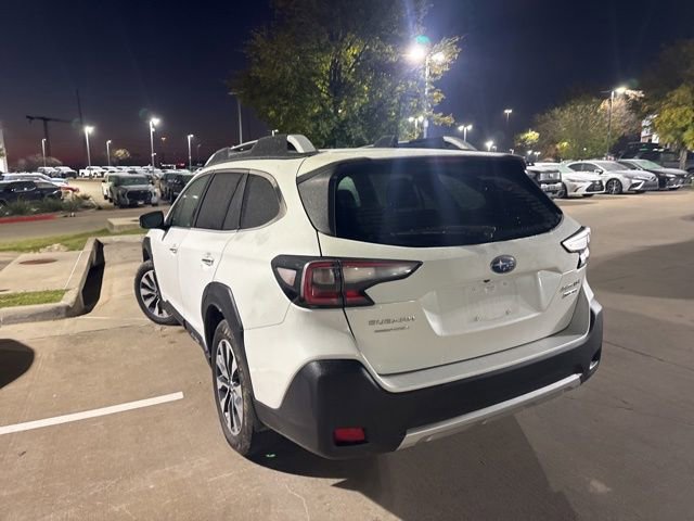 2024 Subaru Outback Touring photo 4