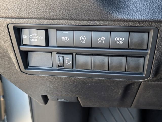 2026 Toyota Tundra SR5 - Photo 18