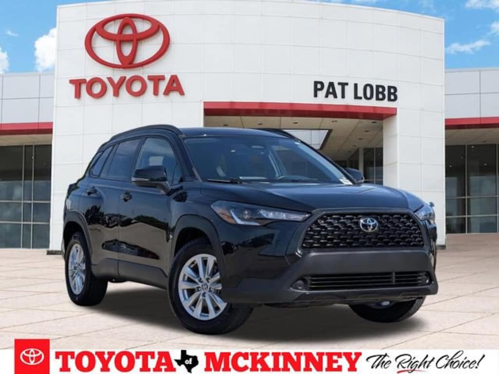 Used 2024 Toyota Corolla Cross LE SUV